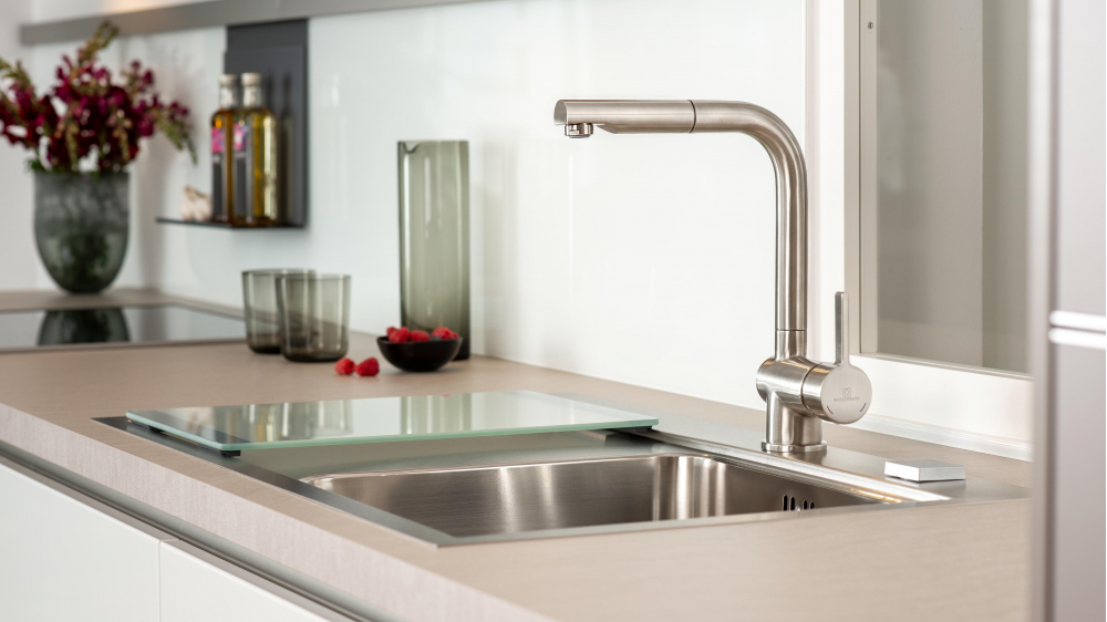 Pull-Out Kitchen Faucet WK 4, Stainless steel look