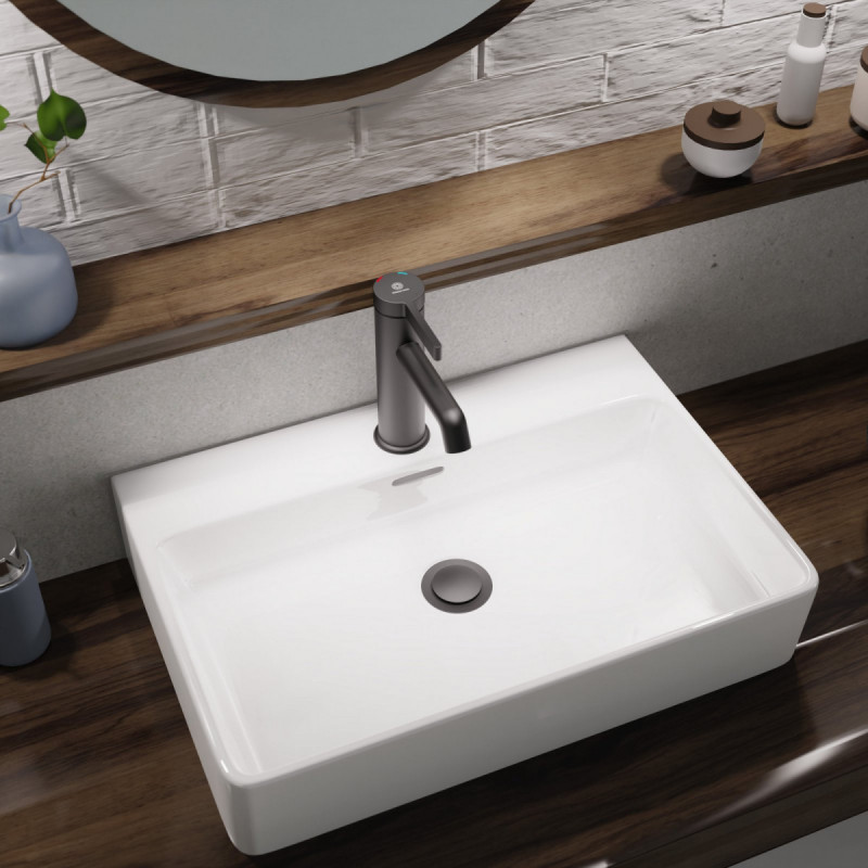 WT 11 in Schwarz, Waschtischarmatur mit minimalistischem Design