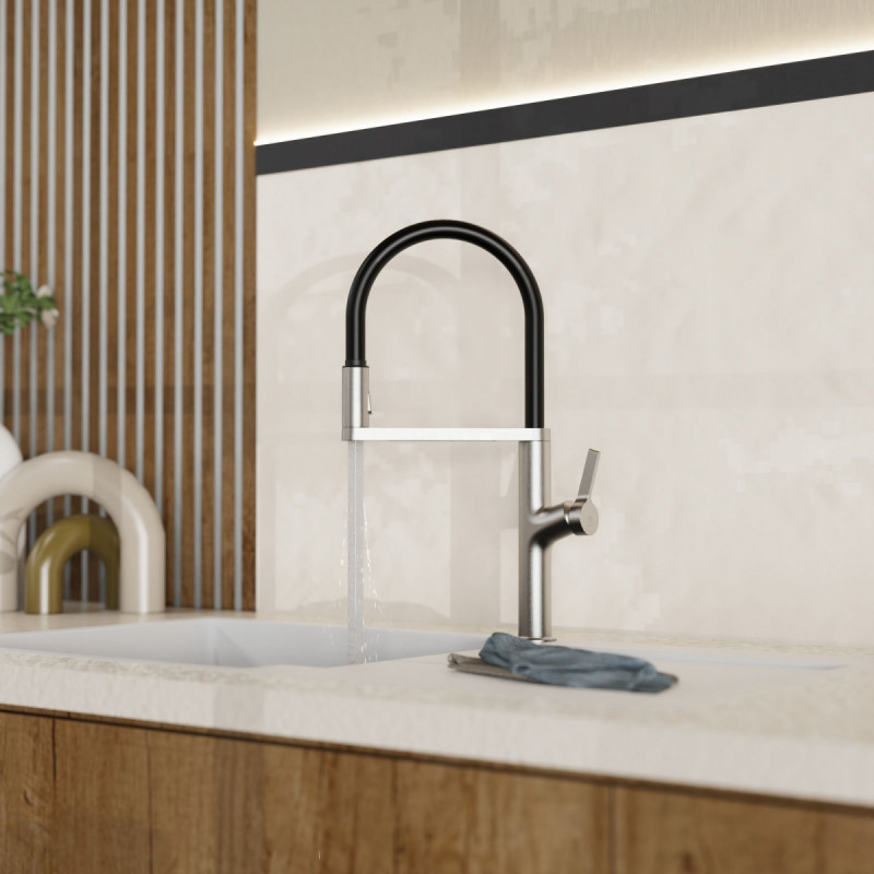 WK 2 en apparence inox, Mitigeur de cuisine avec tuyau flexible Soft-Touch et douchette