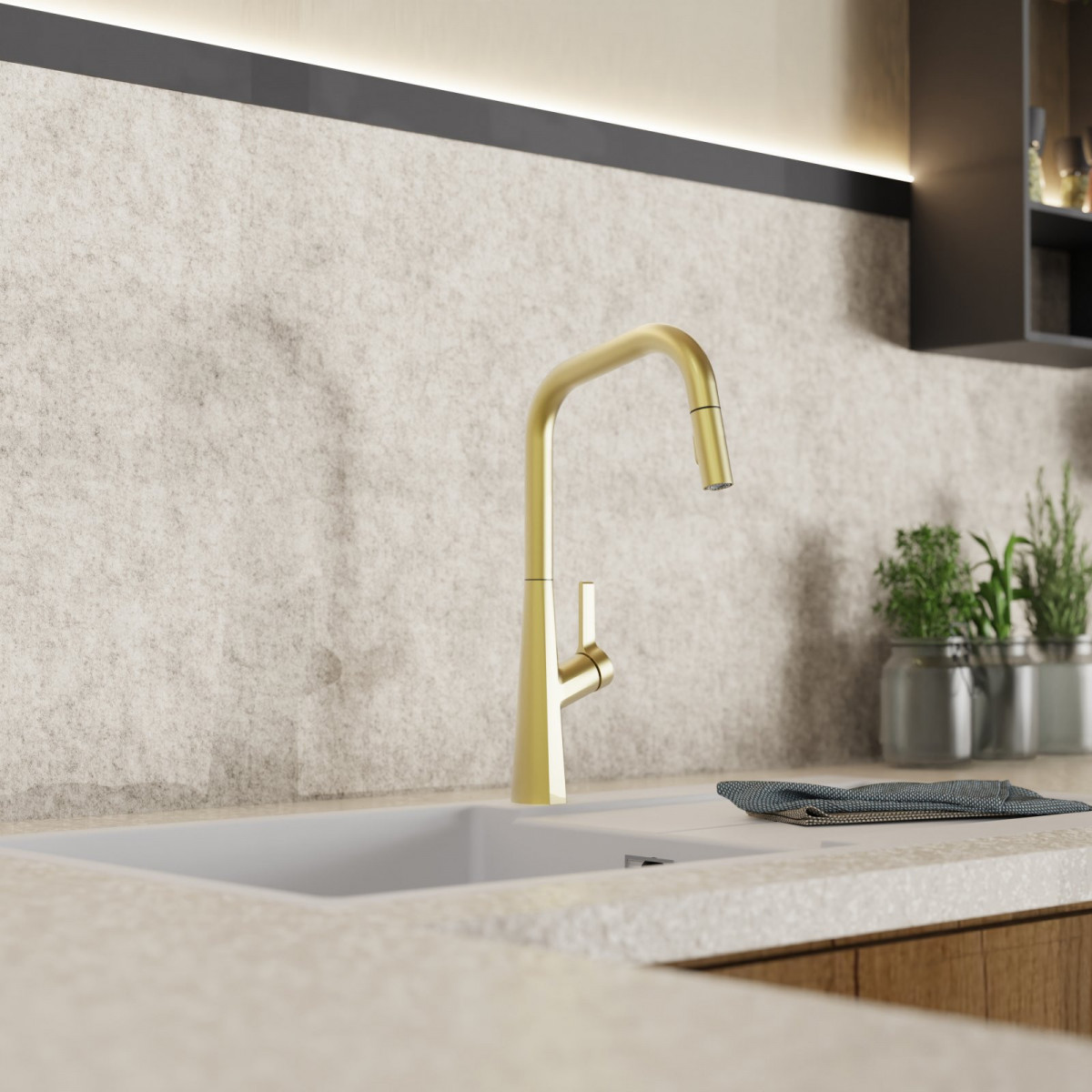 WK 9 Edge in gold look, Kitchen Faucet with edged spout and pull-down spray
