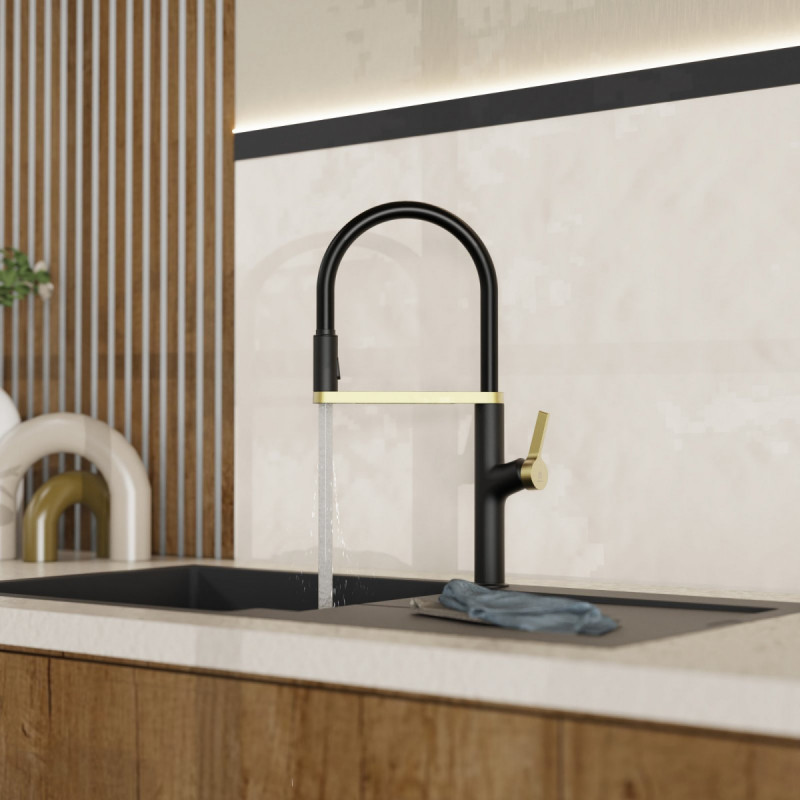 WK 2 en noir/or, Mitigeur de cuisine avec tuyau flexible Soft-Touch et douchette